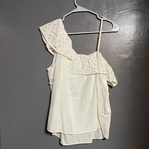 It’s a super cute tank top.